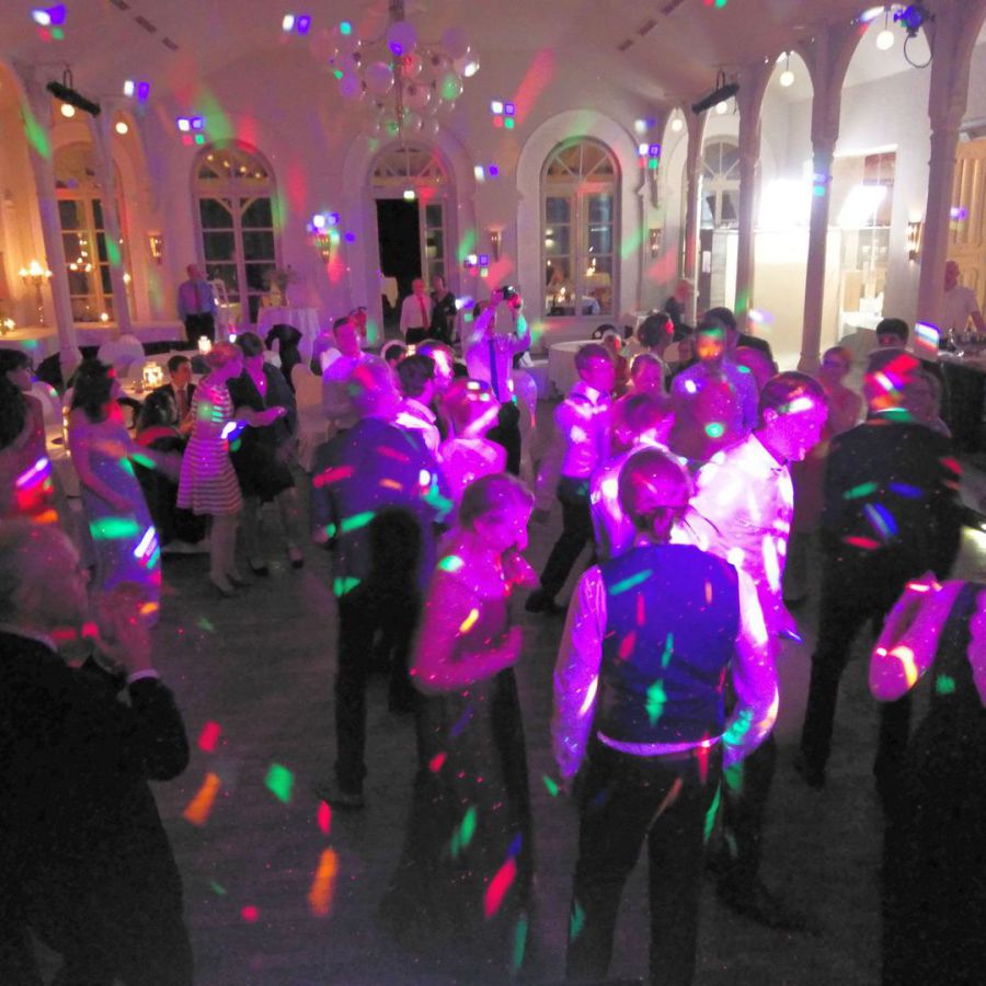 hochzeits-dj hamburg, mobiler diskjockey hochzeit, dj hochzeitsparty, dj hochzeitsfeier, dj hochzeit preis, dj für hochzeit suchen