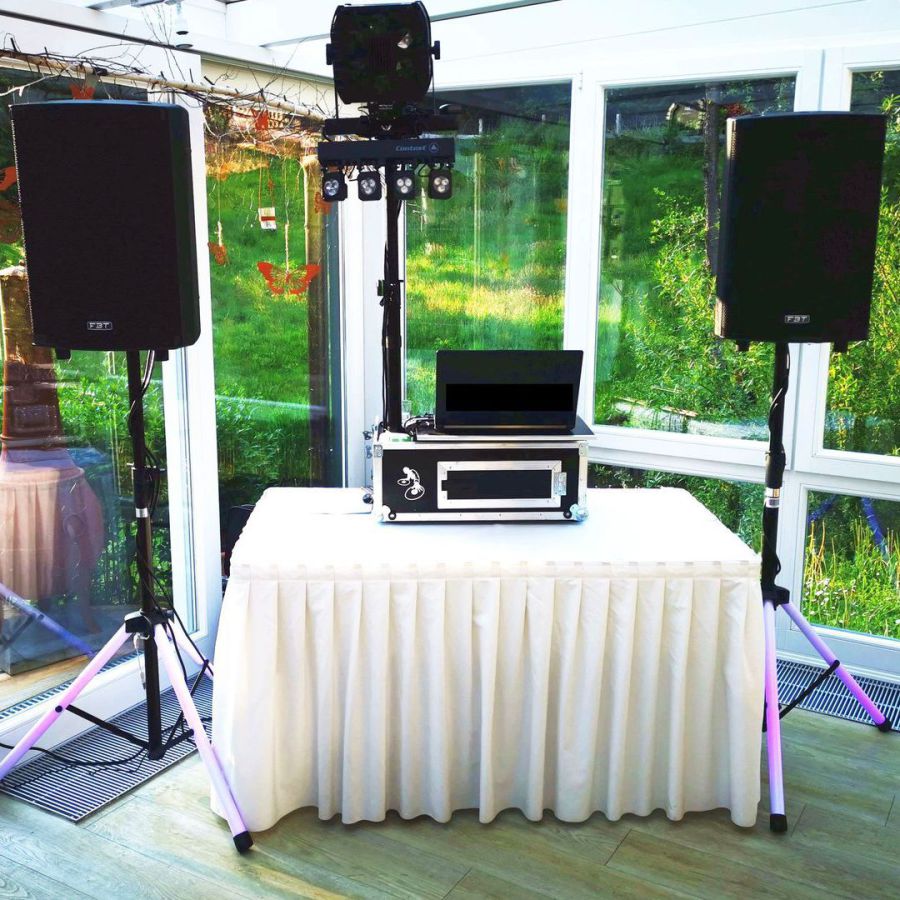 dj lauenburg, hochzeits-dj lauenburg, mobiler diskjockey hochzeit, dj hochzeitsparty, dj hochzeitsfeier, dj hochzeit preis, dj für hochzeit suchen