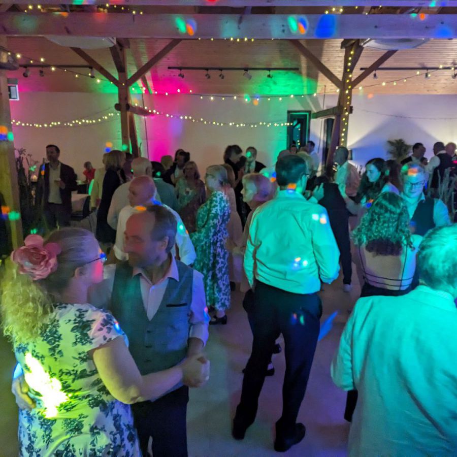 dj hamburg, geburtstags dj hamburg, mobiler diskjockey geburtstag, dj geburtagsparty, dj geburtstag preis, dj für geburtstag suchen