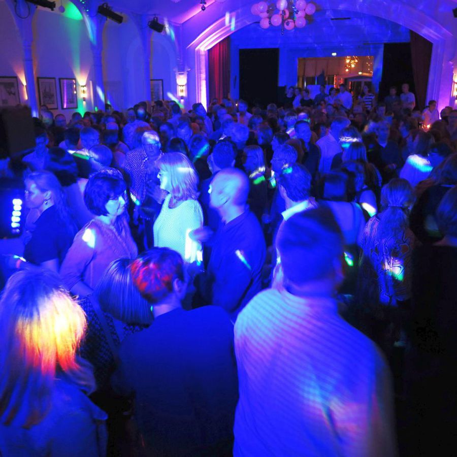 DJ firmenevent hamburg, dj firmenevent lüneburg, dj betriebsfeier, dj firmenfeier, dj betriebsfest, dj event, party dj, diskjockey für firmenevent