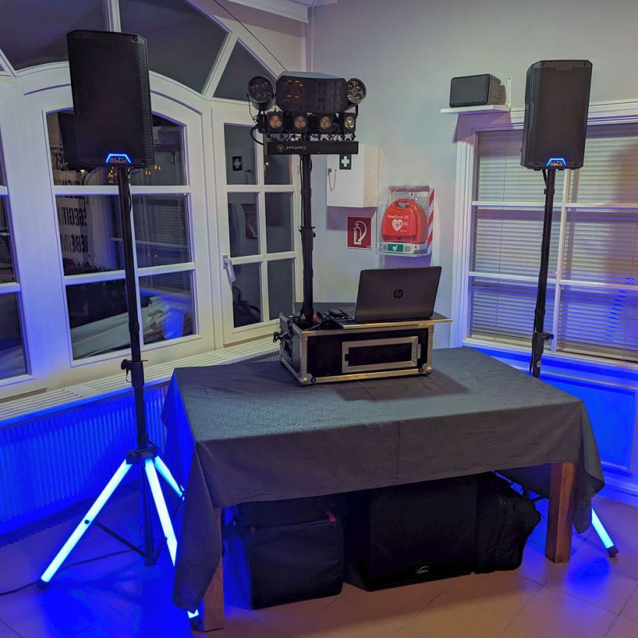 Dj bispingen, hochzeits-dj bispingen, mobiler diskjockey hochzeit, dj hochzeitsparty, dj hochzeitsfeier, dj hochzeit preis, dj für hochzeit suchen