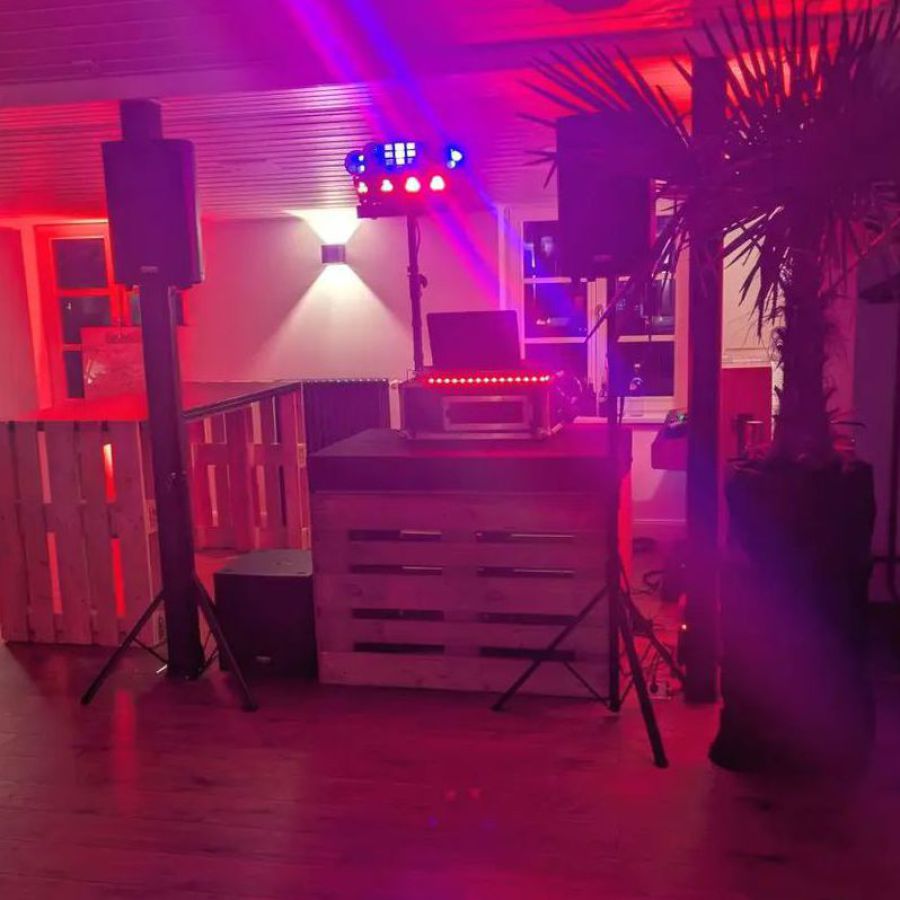 Dj kaltenkirchen, hochzeits-dj kaltenkirchen, mobiler diskjockey hochzeit, dj hochzeitsparty, dj hochzeitsfeier, dj hochzeit preis, dj für hochzeit suchen