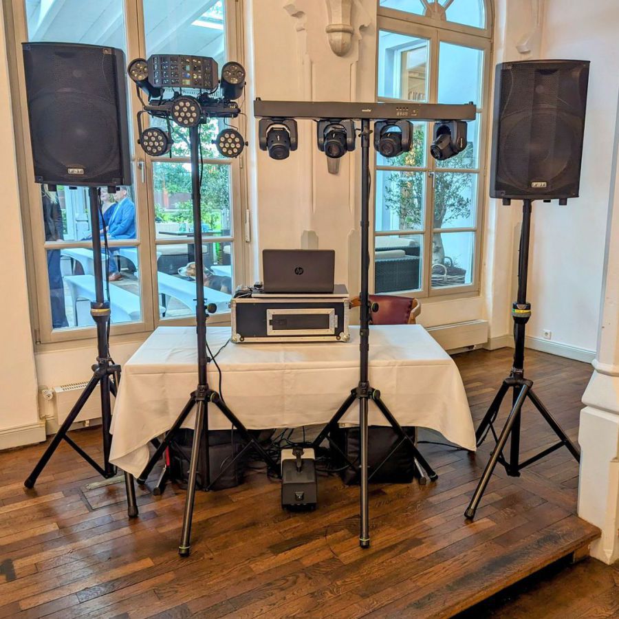 Dj büchen, hochzeits-dj büchen, mobiler diskjockey hochzeit, dj hochzeitsparty, dj hochzeitsfeier, dj hochzeit preis, dj für hochzeit suchen