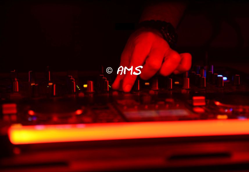 DJ Hamburg für Hochzeit, Geburtstag, Firmenfeier und Events